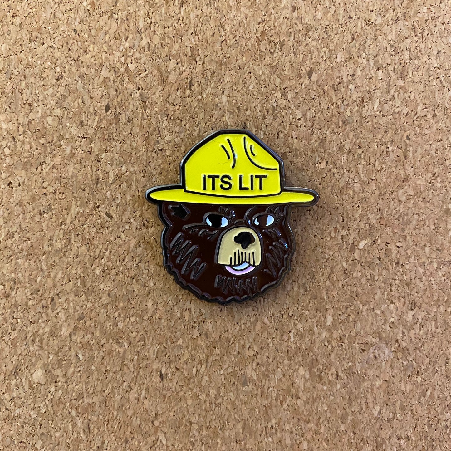 Richard the Bear It's Lit! Enamel Pin - thehappypin