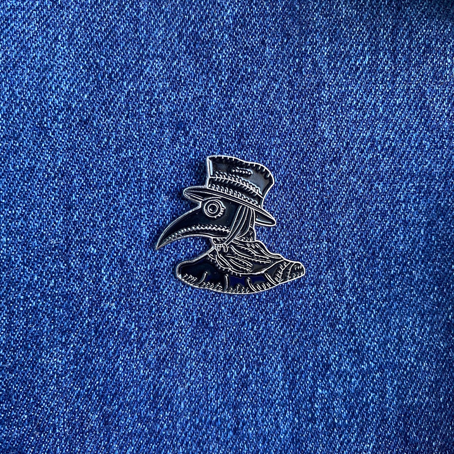 The Black Death - A Touch of the Macabre - Enamel Pin - thehappypin