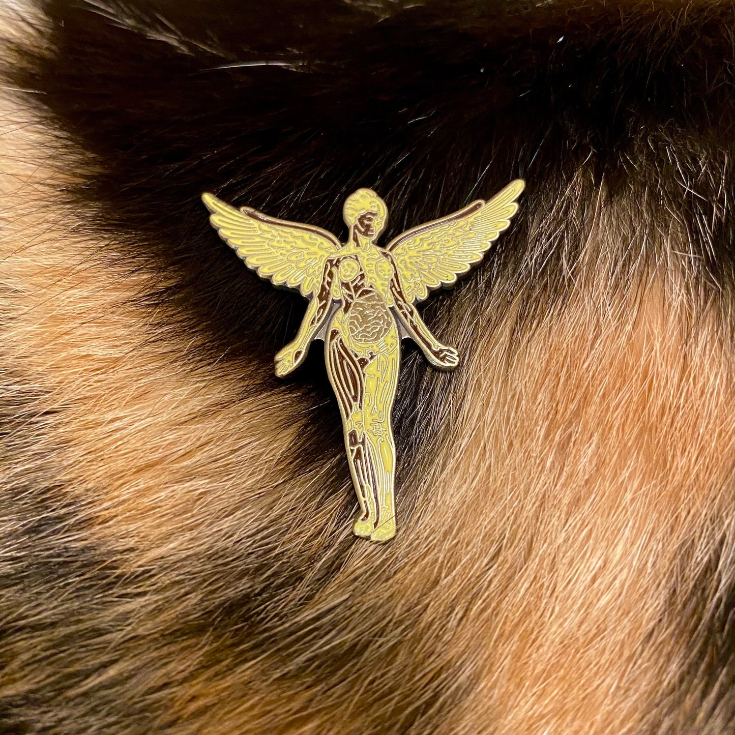 Nirvana Angel RIP Kurt Cobain Enamel Pin - thehappypin