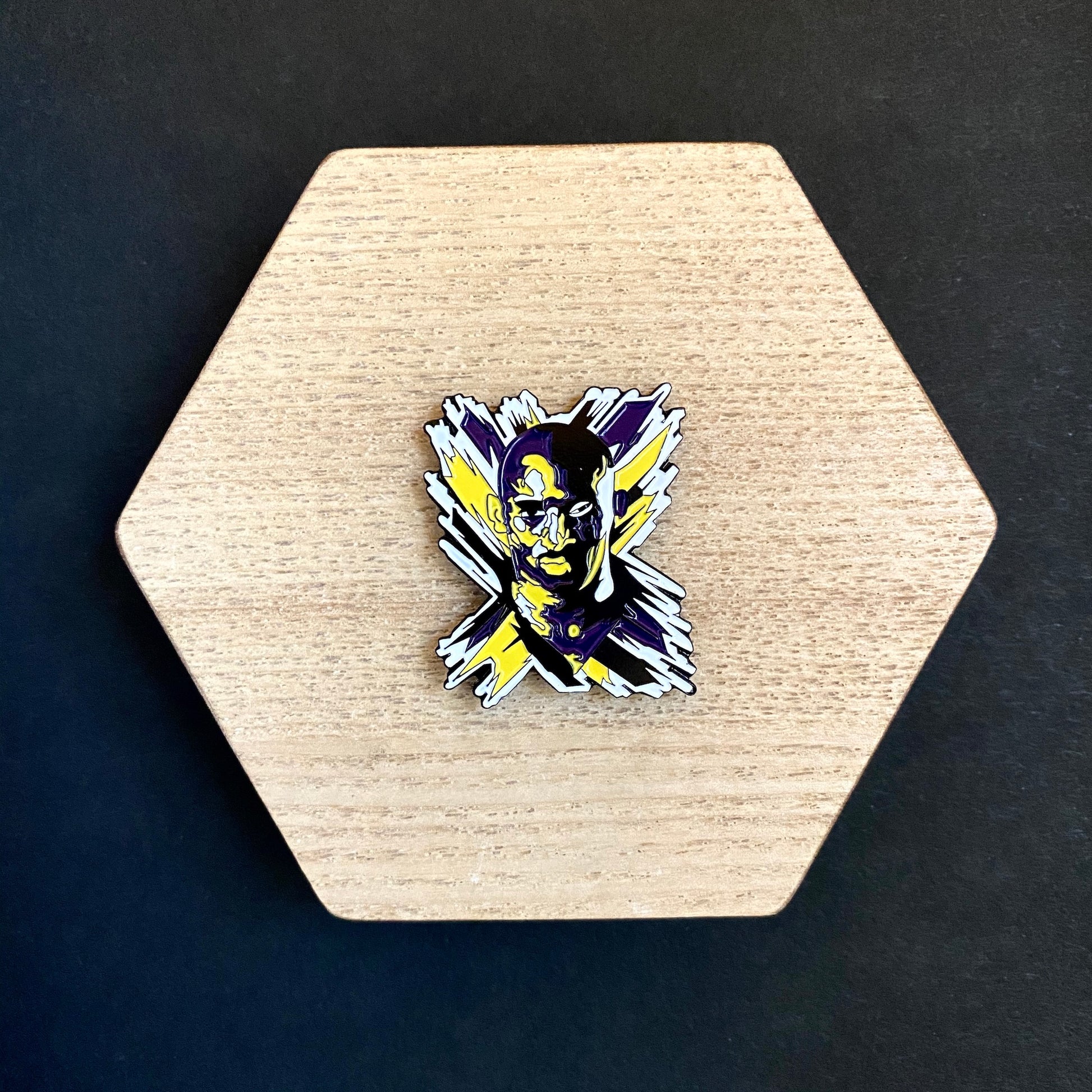 RIP Kobe Bryant Enamel Pin - thehappypin