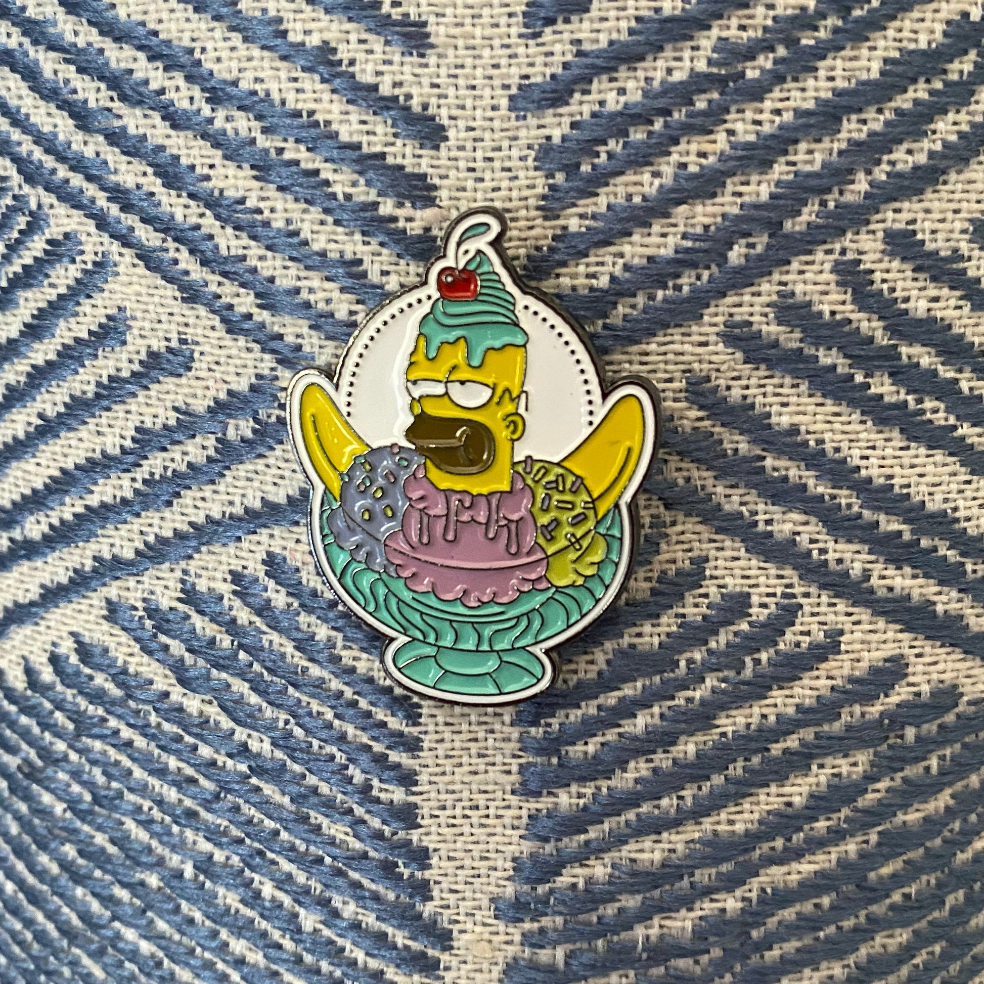 Homer Simpson Sundae Enamel Pin - thehappypin
