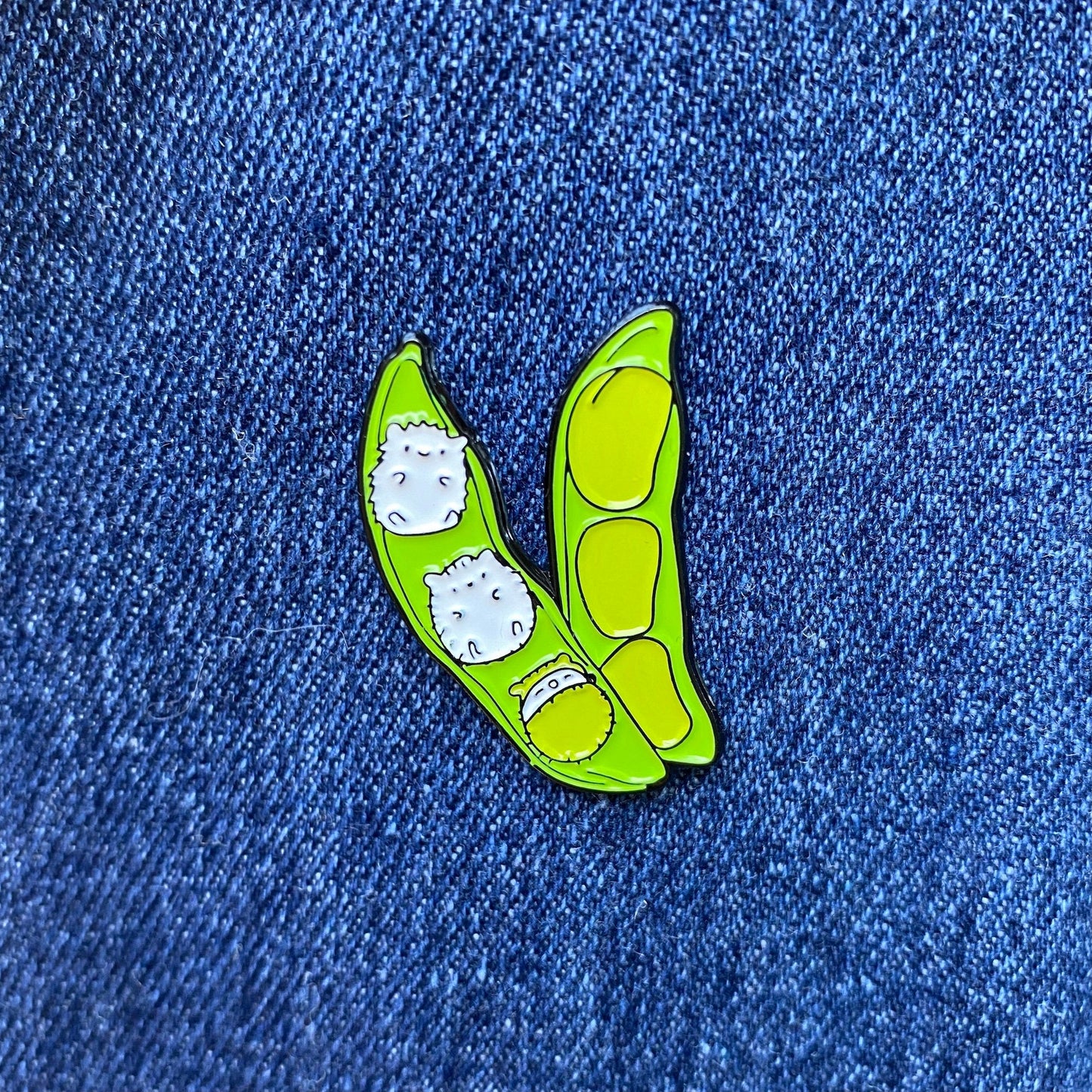 Three Super Tiny Kittens Stuck in a Pea Pod Enamel Pin - thehappypin