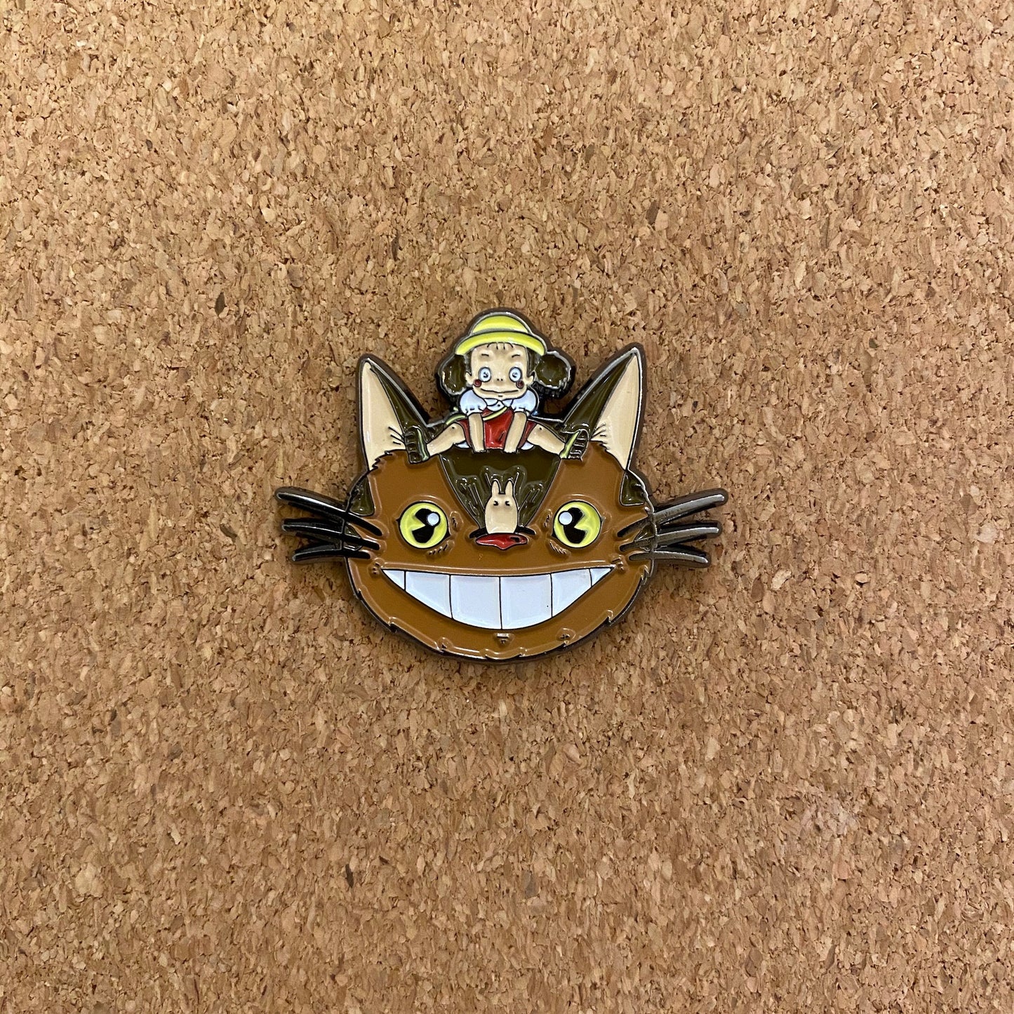 Catbus and Mei - My Neighbor Totoro Enamel Pin - thehappypin