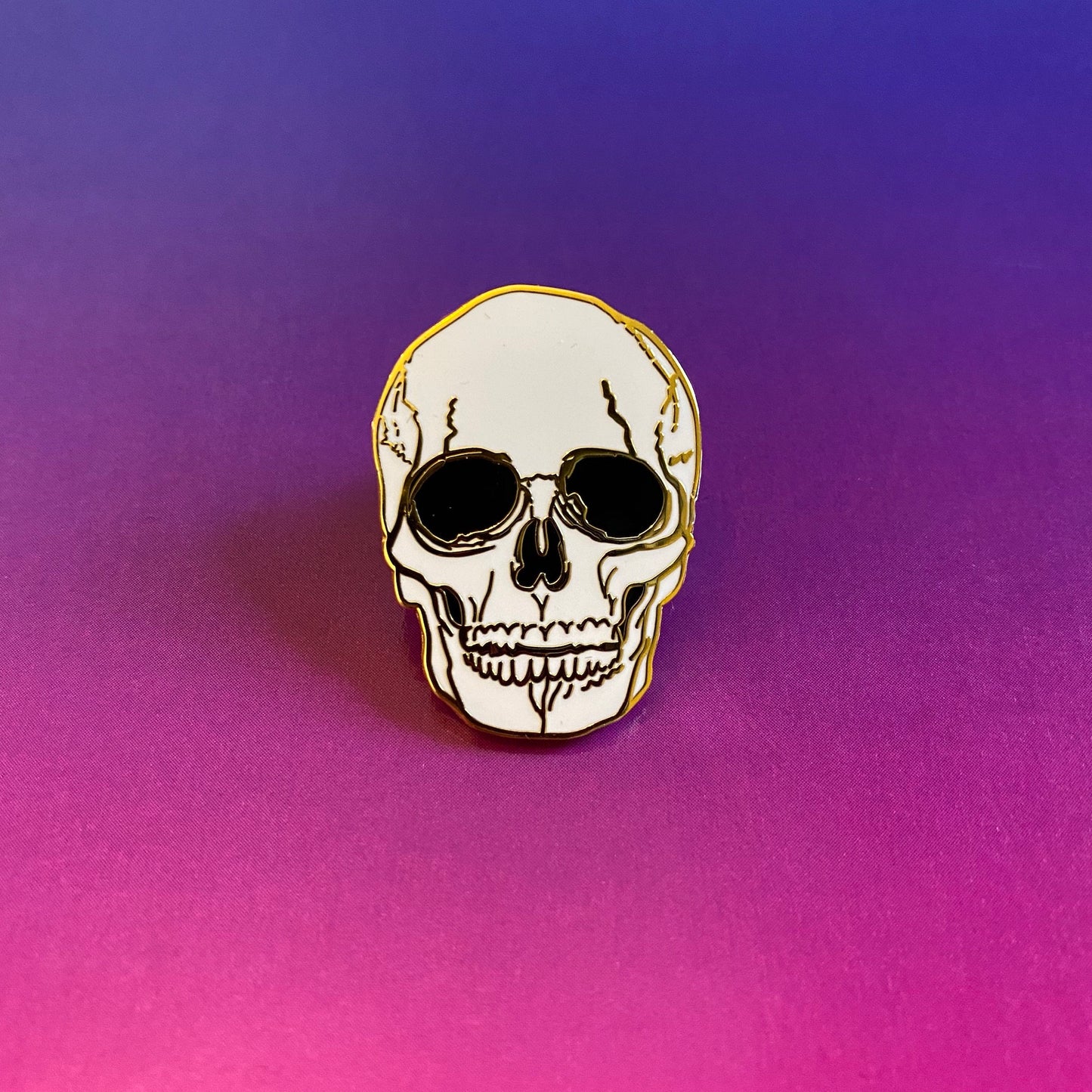 A Handsome Skull - Touch of the Macabre Series - Enamel Pin - thehappypin