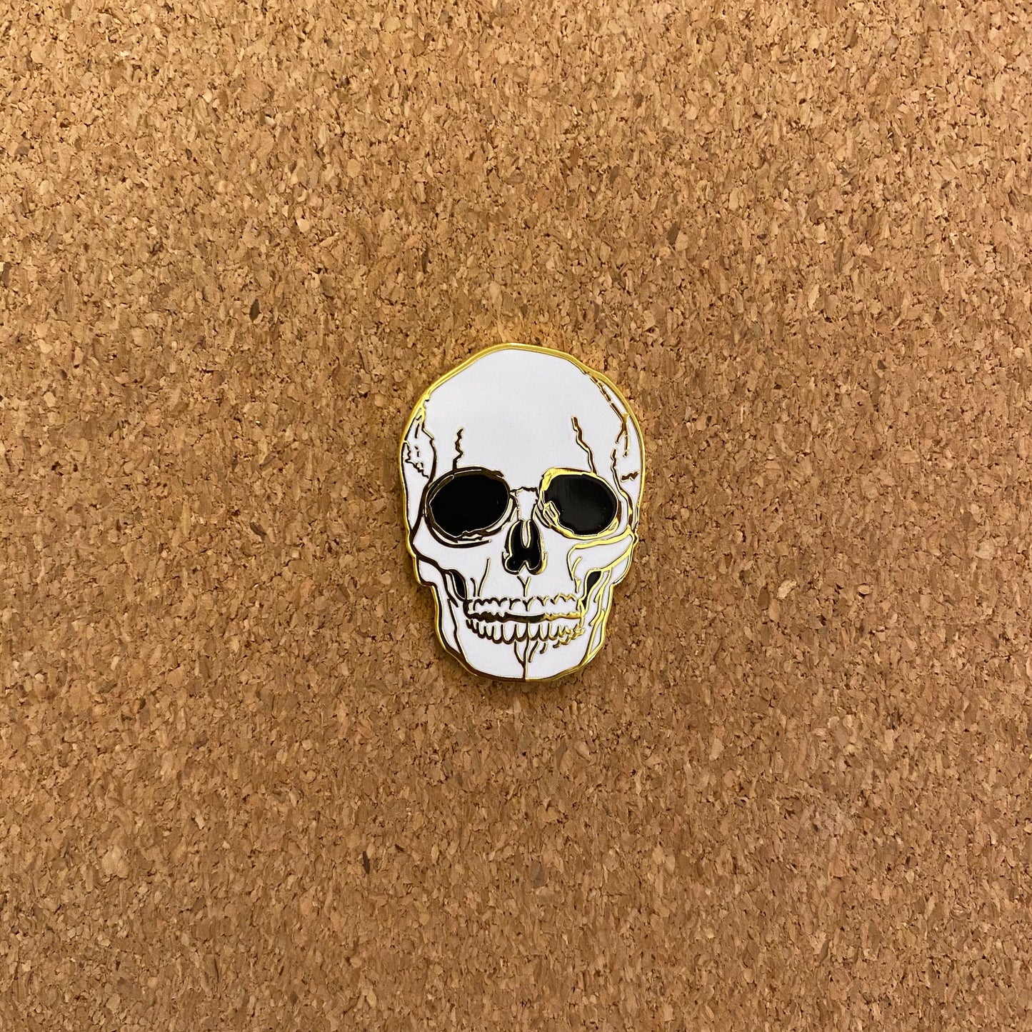 A Handsome Skull - Touch of the Macabre Series - Enamel Pin - thehappypin