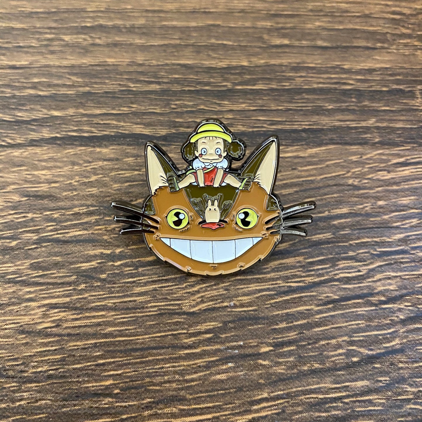 Catbus and Mei - My Neighbor Totoro Enamel Pin - thehappypin