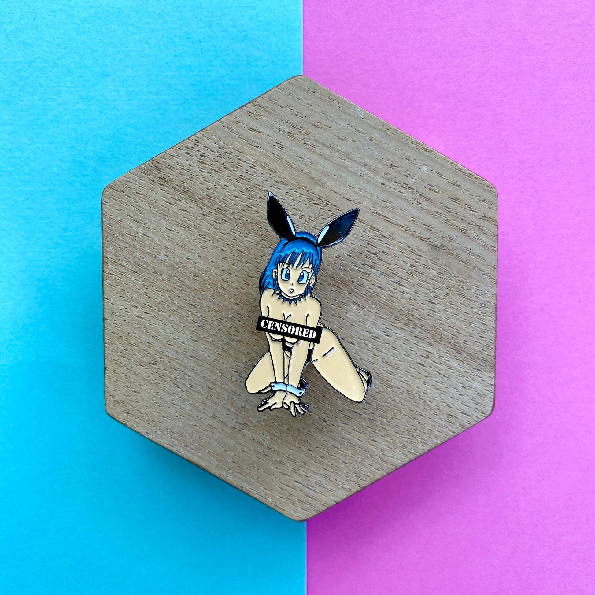 Sexy Bulma Dragon Ball Z Enamel Pin - thehappypin
