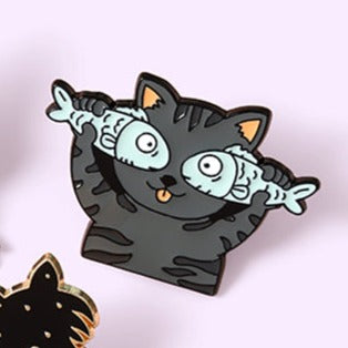 Fisheyed Kitty Cat Enamel - thehappypin