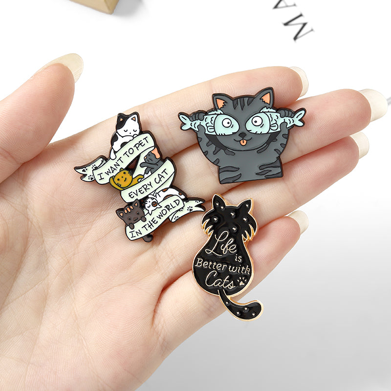 Fisheyed Kitty Cat Enamel - thehappypin